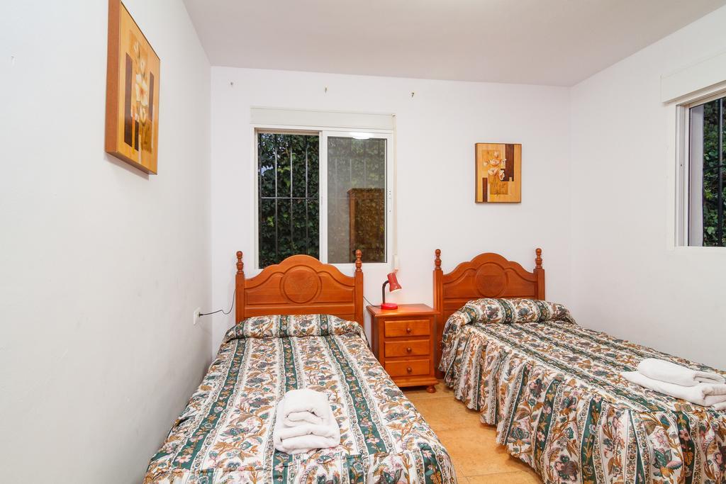 Villa Francisca Casasol نيرخا المظهر الخارجي الصورة